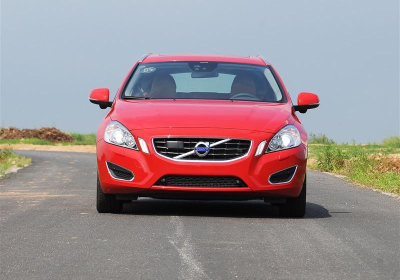 沃尔沃V60  2013款 2.0T T5 智尊版