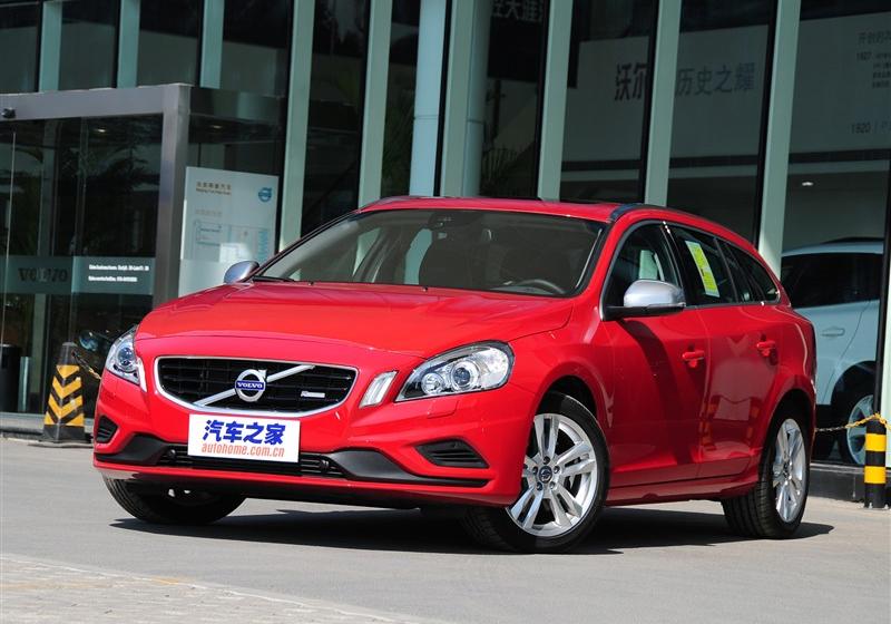 沃尔沃V60  2012款 3.0 T6 AWD 运动版