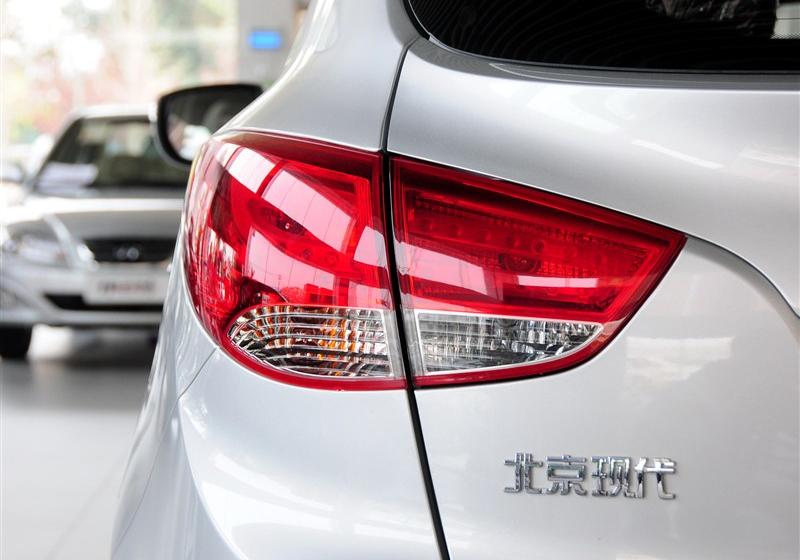 北京现代ix35  2012款 精英版 2.0GLS 2WD AT