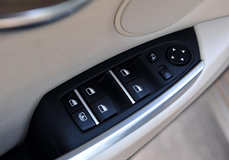 宝马5系GT  2010款 550i 豪华型