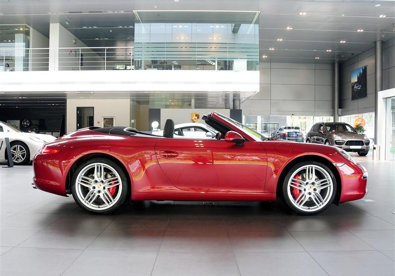 保时捷911  2012款 Carrera S Cabriolet 3.8L