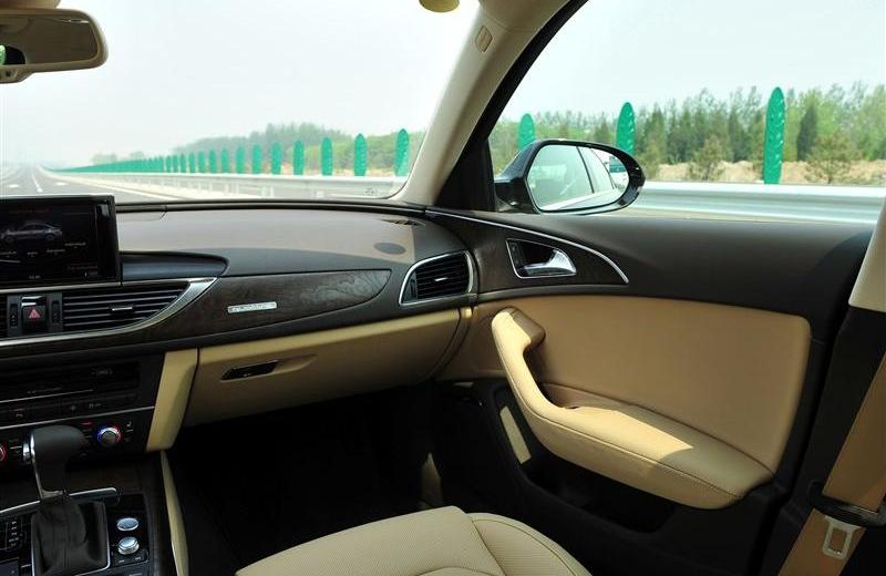 2012款 50 TFSI quattro 豪华型