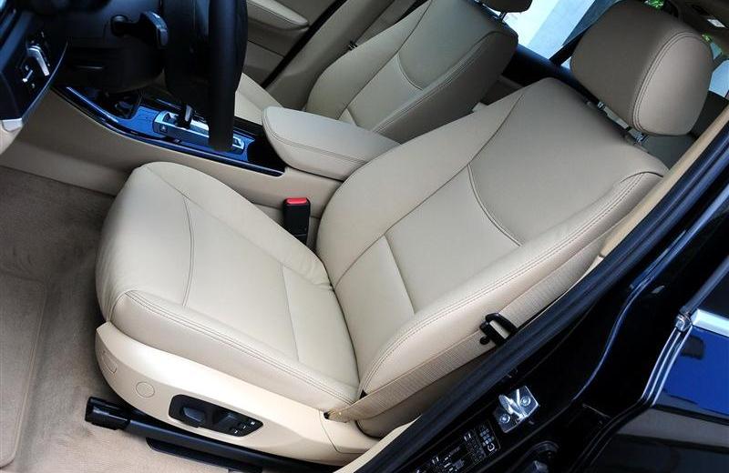 2012款 xDrive20i 豪华型