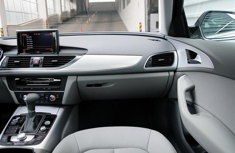 2012款 TFSI 舒适型