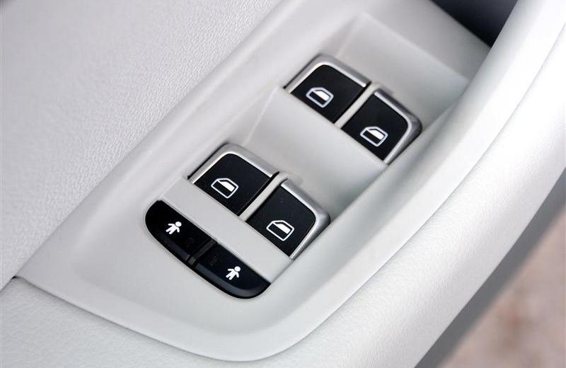 2012款 TFSI 舒适型