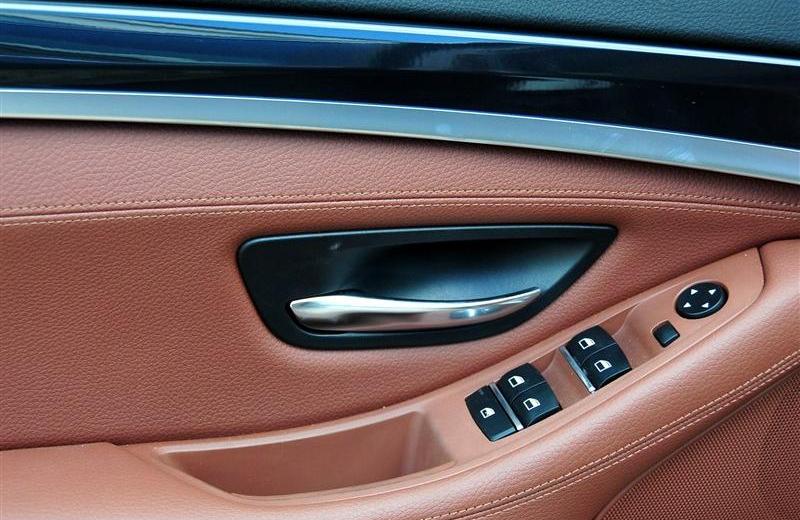 2012款 520i 典雅型