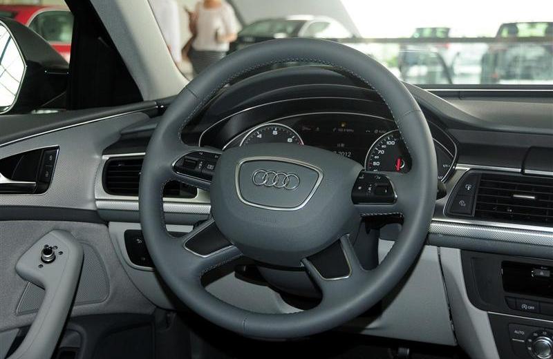 2012款 30 FSI 技术型
