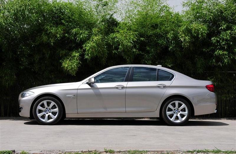 2012款 528i xDrive豪华型