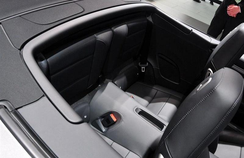 2012款 Carrera Cabriolet 3.4L