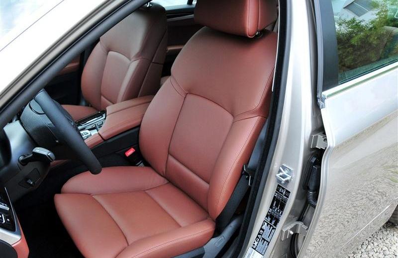 2012款 528i xDrive豪华型