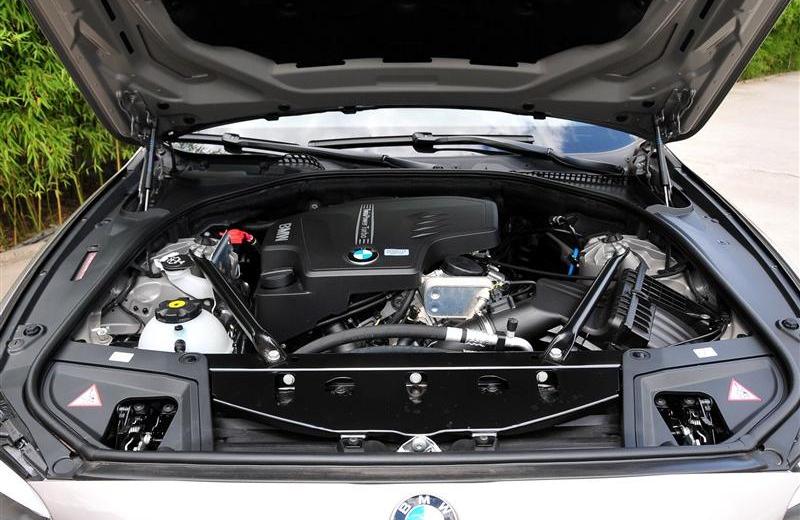 2012款 528i xDrive豪华型