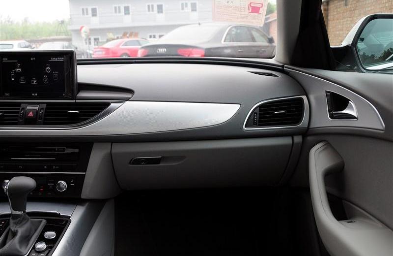2012款 30 FSI 舒适型