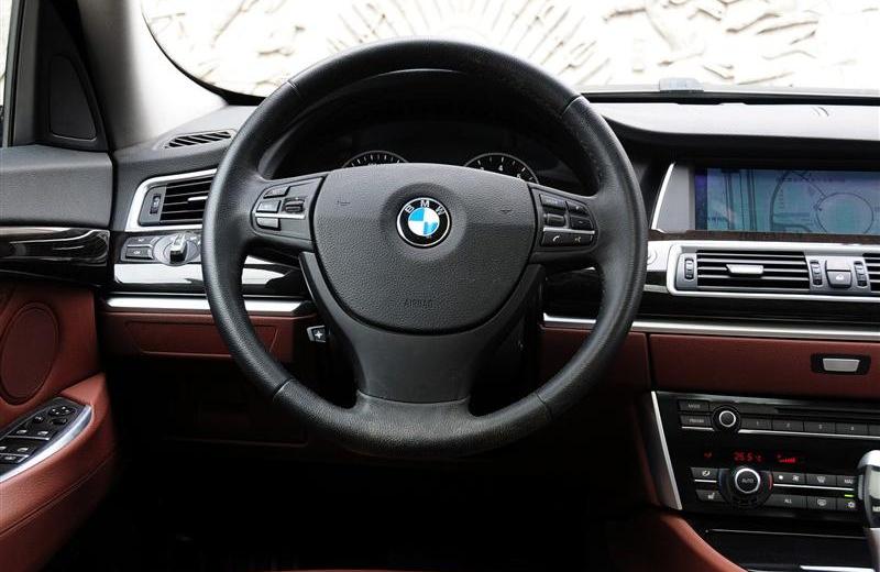 2010款 535i 领先型