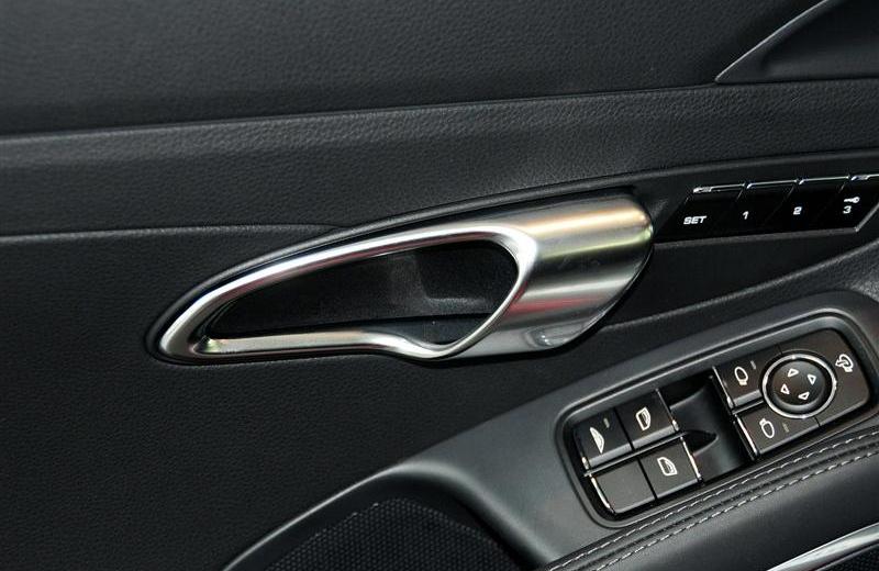 2012款 Carrera S Cabriolet 3.8L