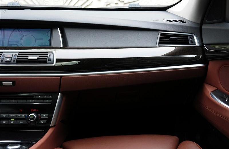 2010款 535i 领先型