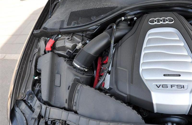 2012款 30 FSI 豪华型