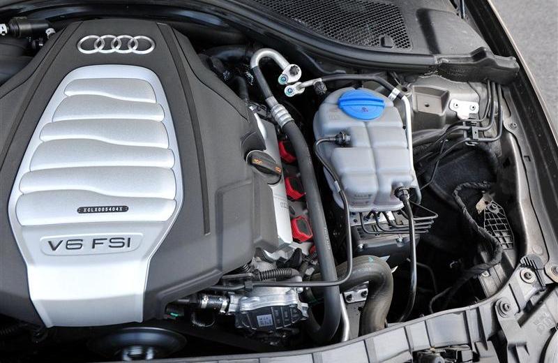 2012款 30 FSI 豪华型