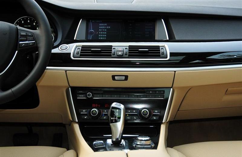 2011款 535i xDrive豪华型
