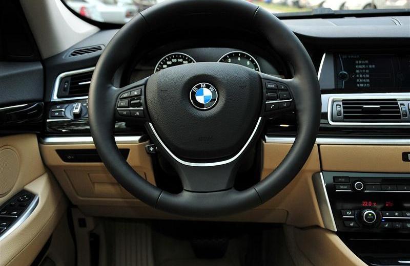 2011款 535i xDrive豪华型