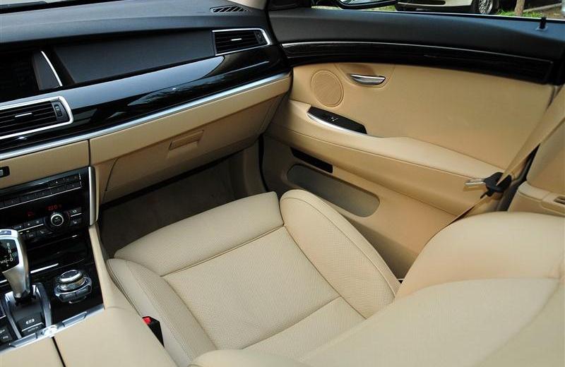 2011款 535i xDrive豪华型