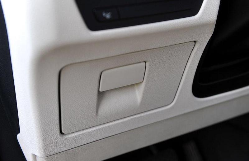 2010款 550i 豪华型