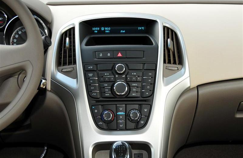 2012款 GT 1.6L 手动舒适版
