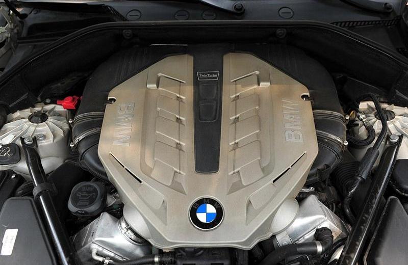 2010款 550i 豪华型