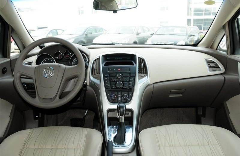 2012款 GT 1.6L 自动舒适版
