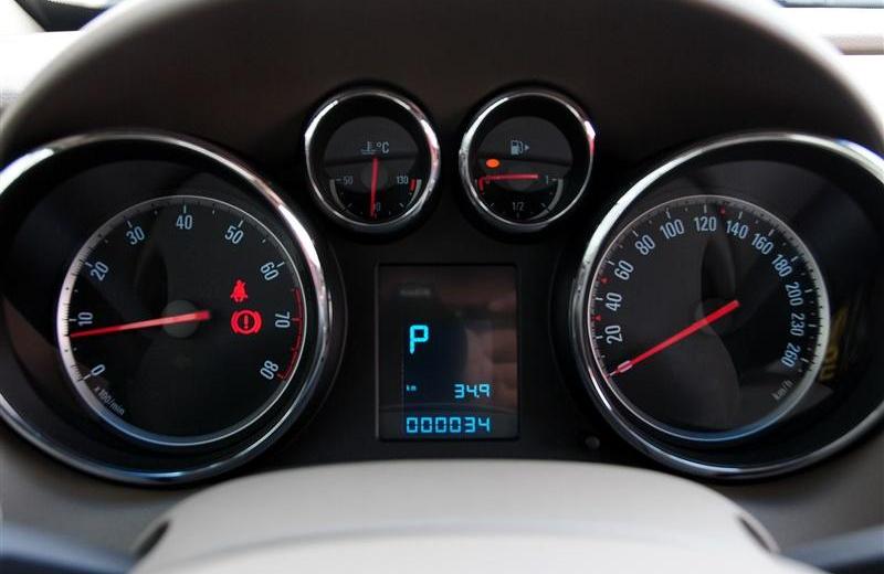 2012款 GT 1.6L 自动舒适版