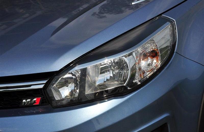 2012款 1.5L 两驱豪华型