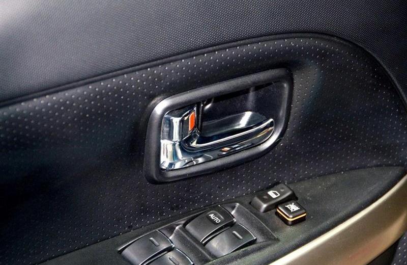 2012款 1.5L 两驱精英型
