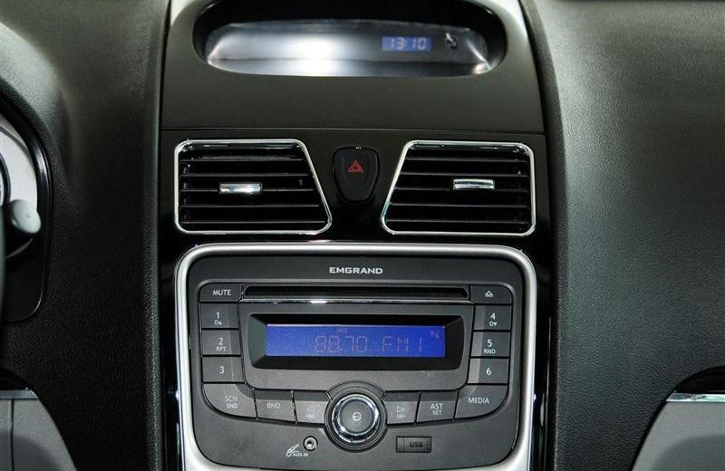 2012款 1.5 MT 超悦型