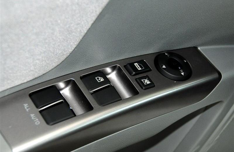 2012款 1.5 MT 超悦型