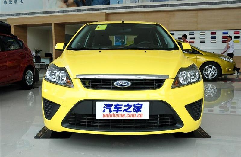 2012款 两厢经典 1.8 AT基本型