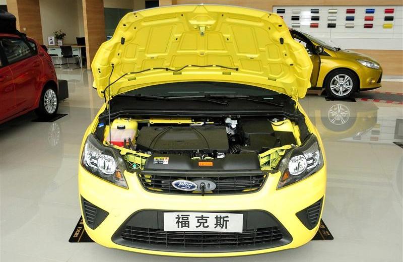 2012款 两厢经典 1.8 AT基本型