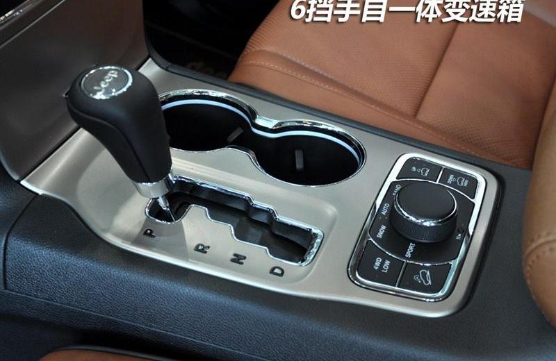 2012款 3.6 旗舰尊崇版