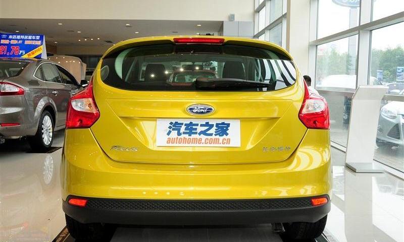 2012款 两厢1.6 AT舒适型