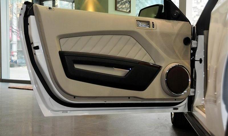 2010款 3.7L 敞篷版