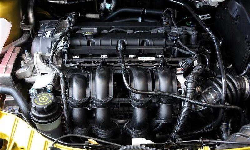 2012款 两厢1.6 AT舒适型