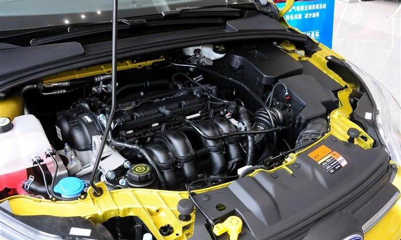 2012款 两厢1.6 AT舒适型