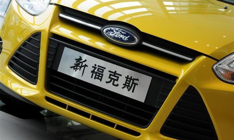 2012款 两厢1.6 AT舒适型
