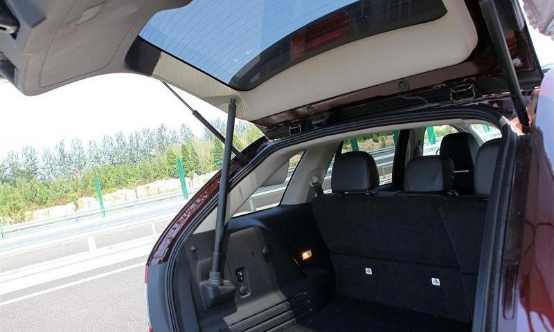 2012款 2.0T 尊锐型