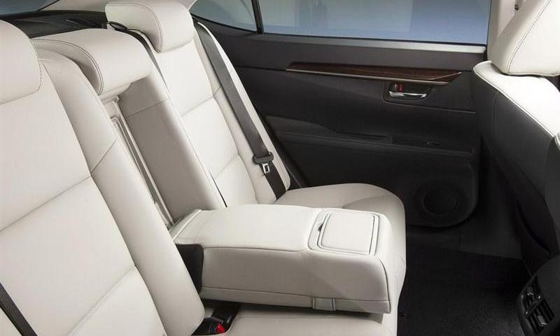 2013款 350 典雅版