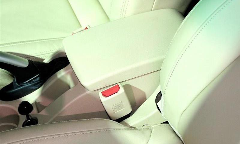 2012款 Sportback 1.8AT 精智导航版