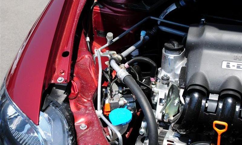 2012款 1.3L AT舒适型