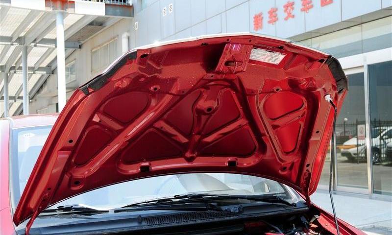 2012款 1.3L AT舒适型