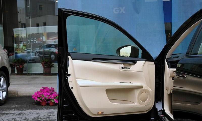 2013款 300h 精英版