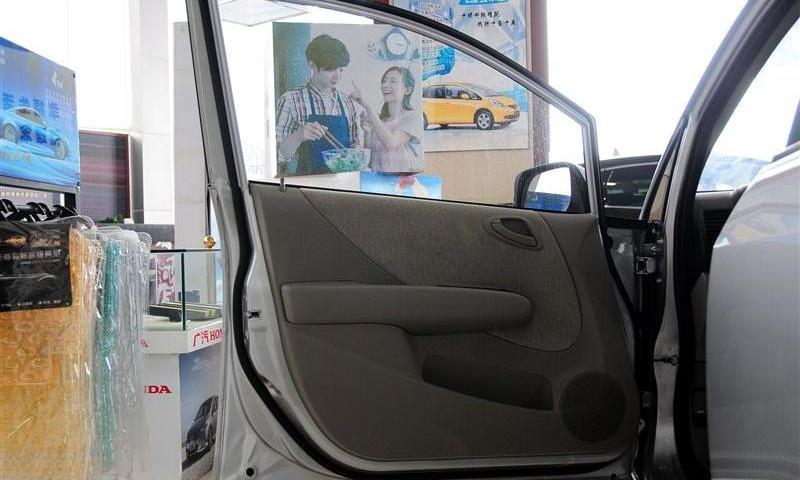2012款 1.5L MT舒适型