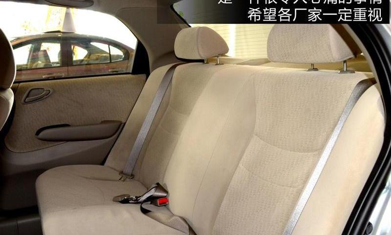 2012款 1.5L MT舒适型