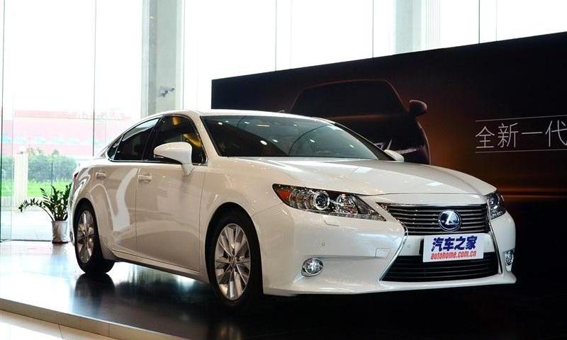 2013款 300h 豪华版